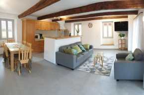 Komplett-renovierte 4.5 Zimmerwohnung im Bleniotal Semione